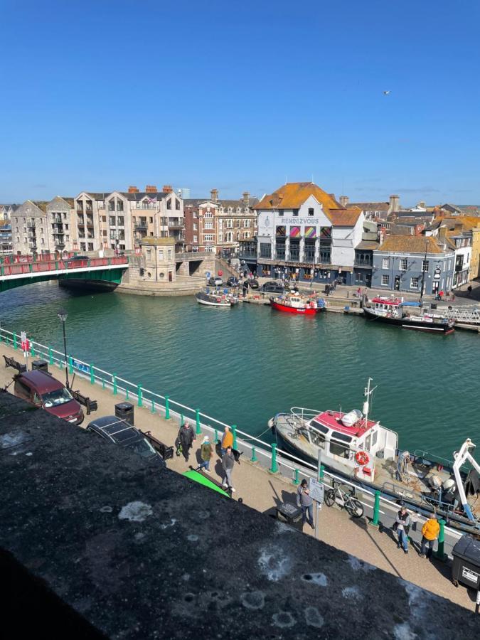 Old Quayside View * Weymouth